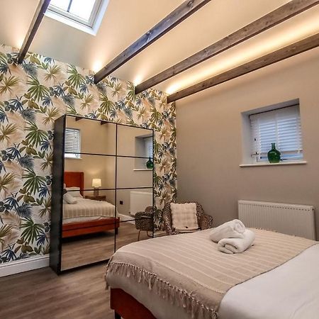 The Brighton 2 Bed Townhouse Villa ภายนอก รูปภาพ